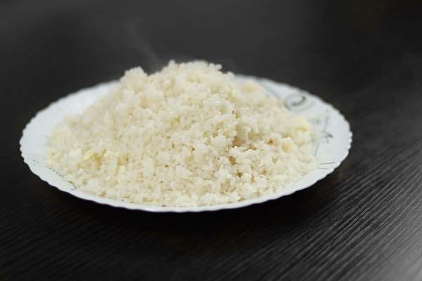 Жареный рис с яйцом Жареный рис с яйцом